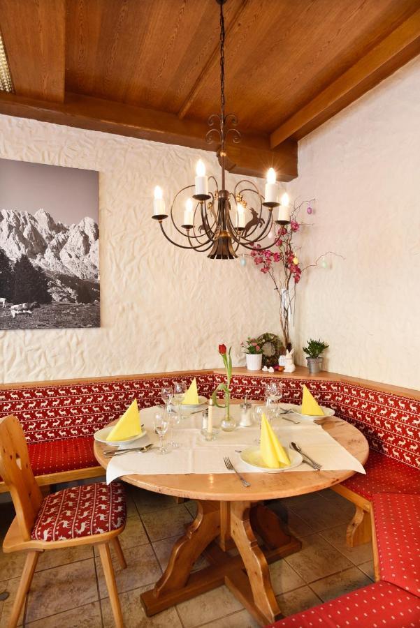 Heinrichshof Hotel Muhlbach Am Hochkonig Exterior photo
